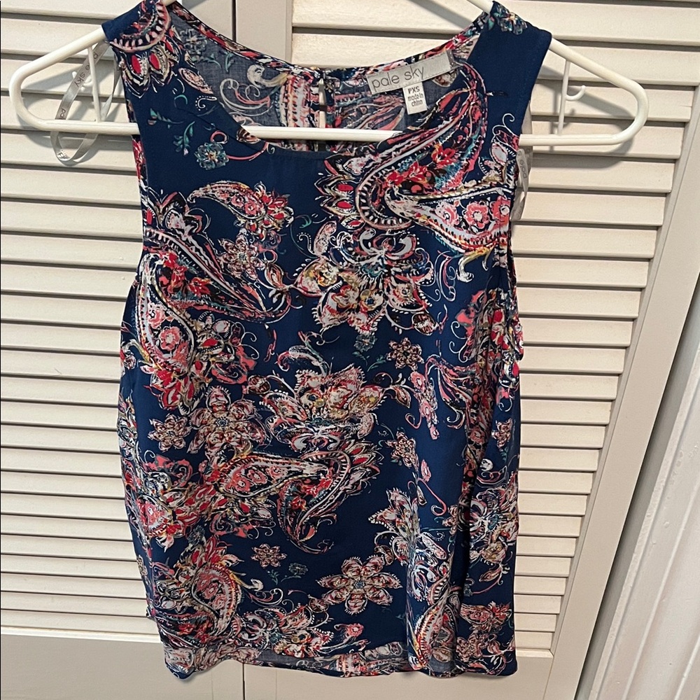 Boho Chic Sleeveless Paisley Blouse